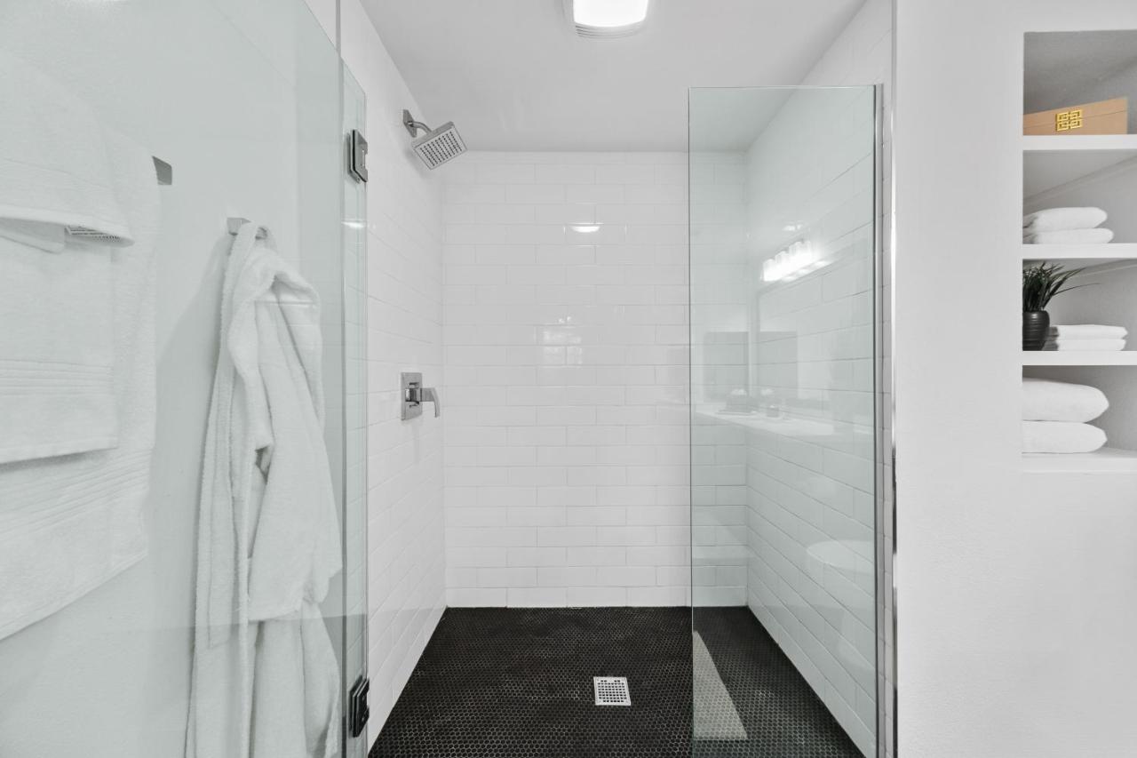 Fairfax District Chic City Oasis 2 Bedroom Apt With Den 136 Los Ángeles Exterior foto