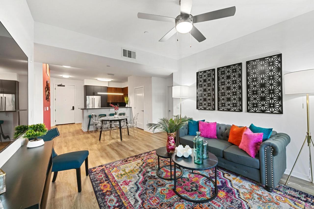 Fairfax District Chic City Oasis 2 Bedroom Apt With Den 136 Los Ángeles Exterior foto
