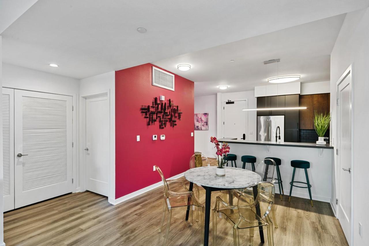 Fairfax District Chic City Oasis 2 Bedroom Apt With Den 136 Los Ángeles Exterior foto