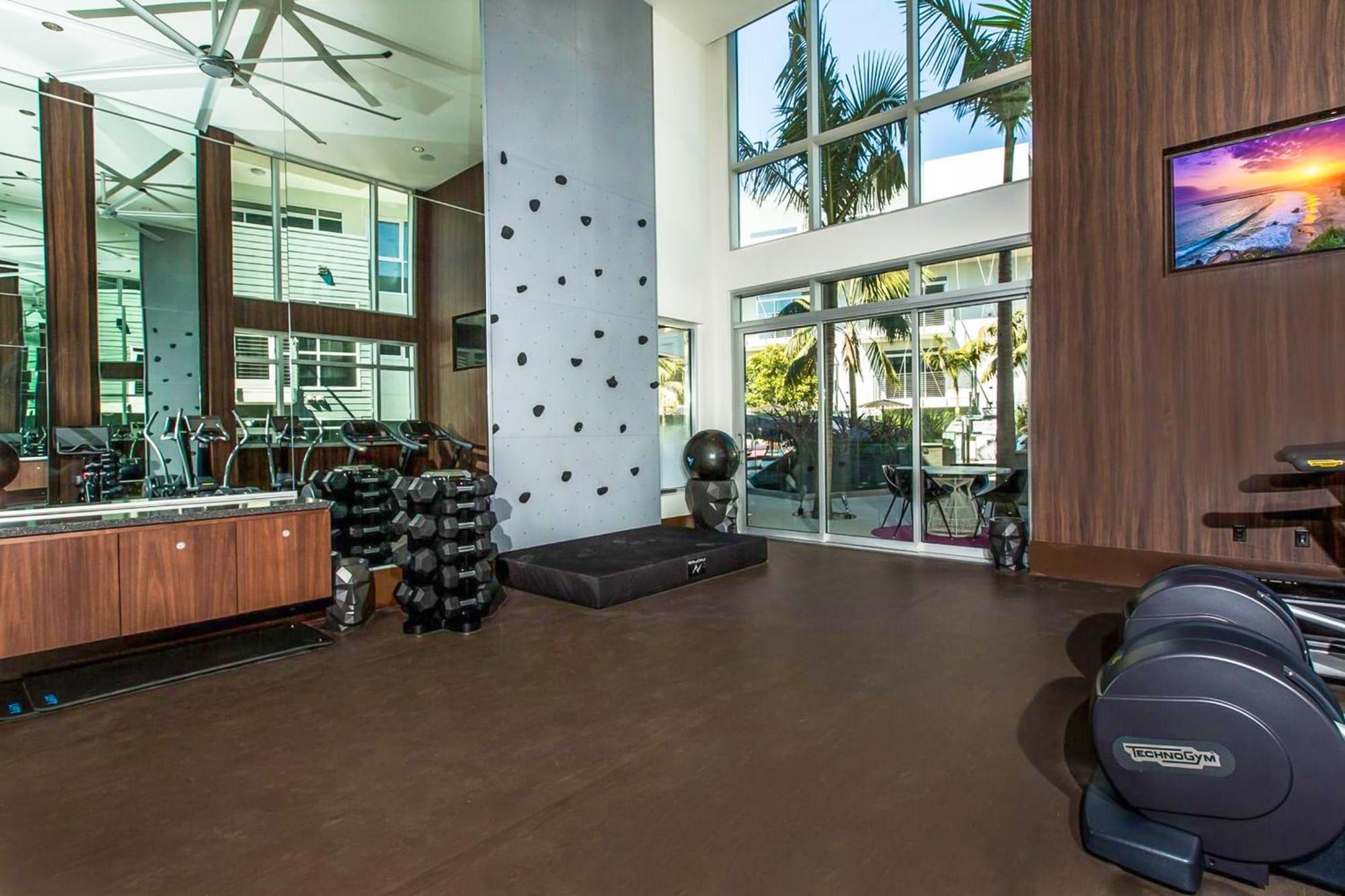 Fairfax District Chic City Oasis 2 Bedroom Apt With Den 136 Los Ángeles Exterior foto